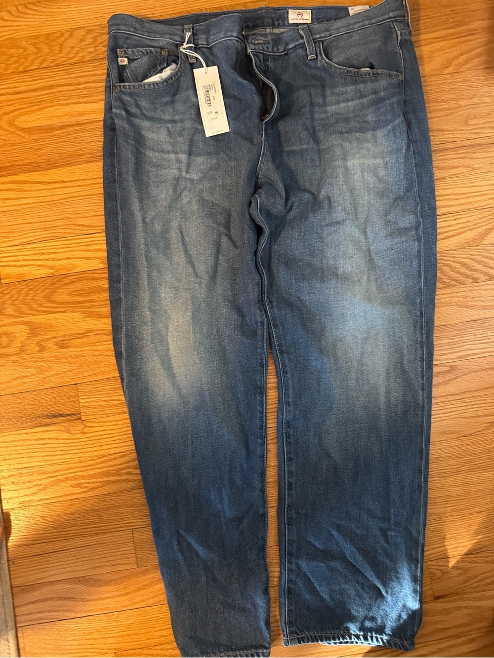 NWT WOMENS AG GOLDE Blue Denim Jeans - Classic Straight Fit